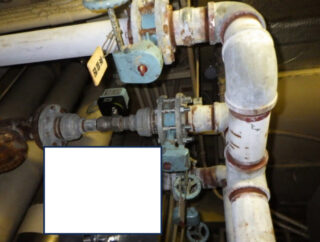 公共施設機械室アスベスト含有配管保温材撤去工事